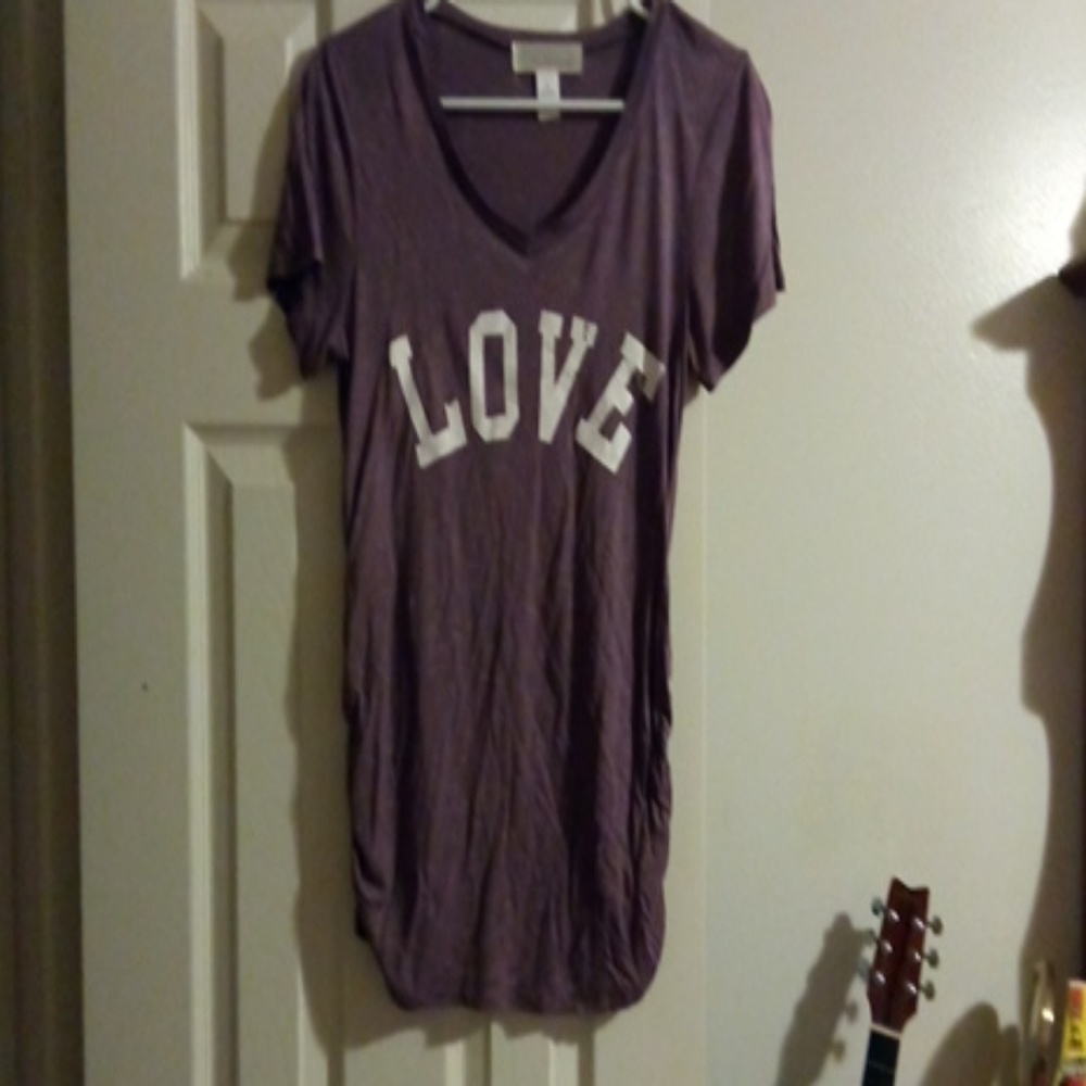 New Maternity shirt never worn